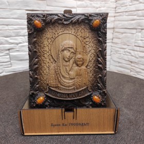 Казанская богородица, резная икона с камнями
