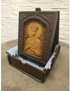 Изображение Резная икона святая равноапостольная царица Елена с разных ракурсов