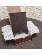 Фотография Резная икона святая блаженная Ксения Петербургская под разными углами Изображение Резная икона святая блаженная Ксения Петербургская с разных ракурсов