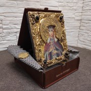Фото иконы святая мученица, Людмила Чешская княгиня с камнями в футляре