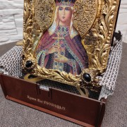 Фото низа иконы святая мученица, Людмила Чешская княгиня с камнями в футляре