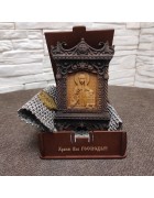 Фотография Маленькая резная икона Ольга равноапостольная, великая княгиня Российская под разными углами Изображение Маленькая резная икона Ольга равноапостольная, великая княгиня Российская с разных ракурсов