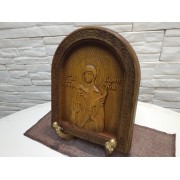 Резная именная икона Валентина Кесарийская, святая мученица в округлой раме