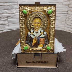 Православная икона святитель Николай Чудотворец с камнями