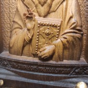 Резная икона святитель Спиридон Тримифунтский в окладе из массива