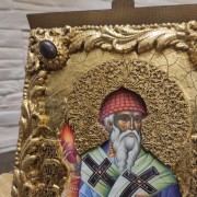 Фото иконы Спиридон Тримифунтский с камням и подарочным футляром